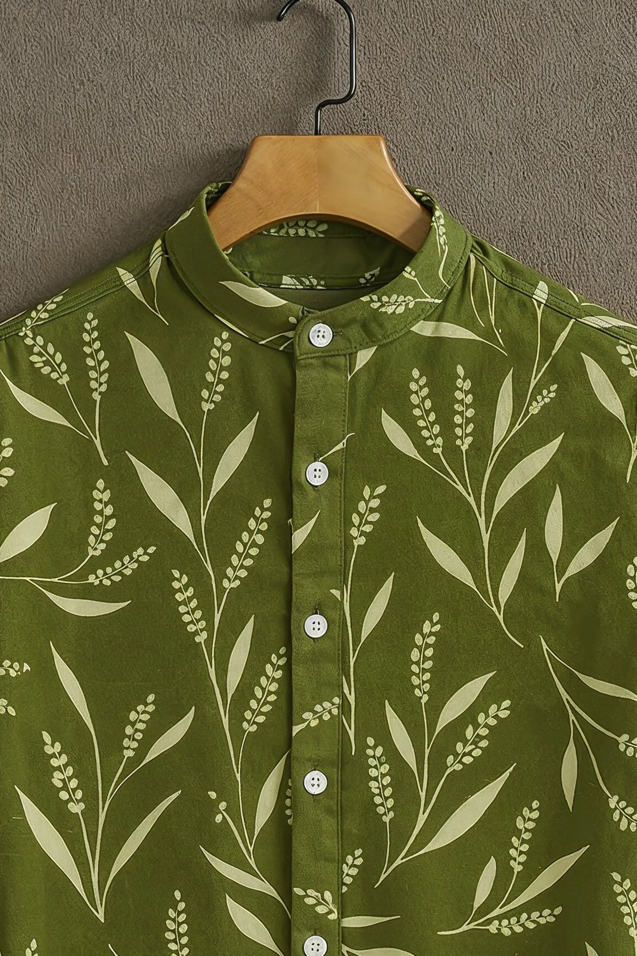 Soulbox Green Casual Shirt with Leaf Print